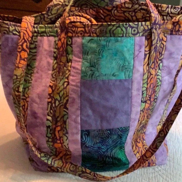 Overnight and Accessory/Makeup Bag - Picture 4 of 4